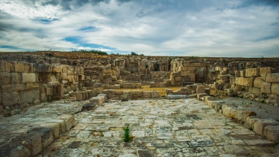 Cypriote ruins image by Dimitri Svetsikas on pixabay.com